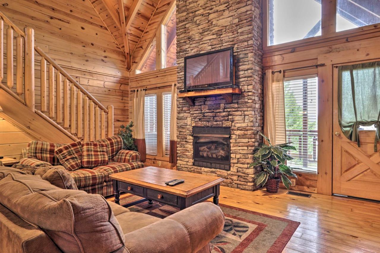 Pigeon Forge Cabin With Games, 1 Mi To Parkway! ภายนอก รูปภาพ
