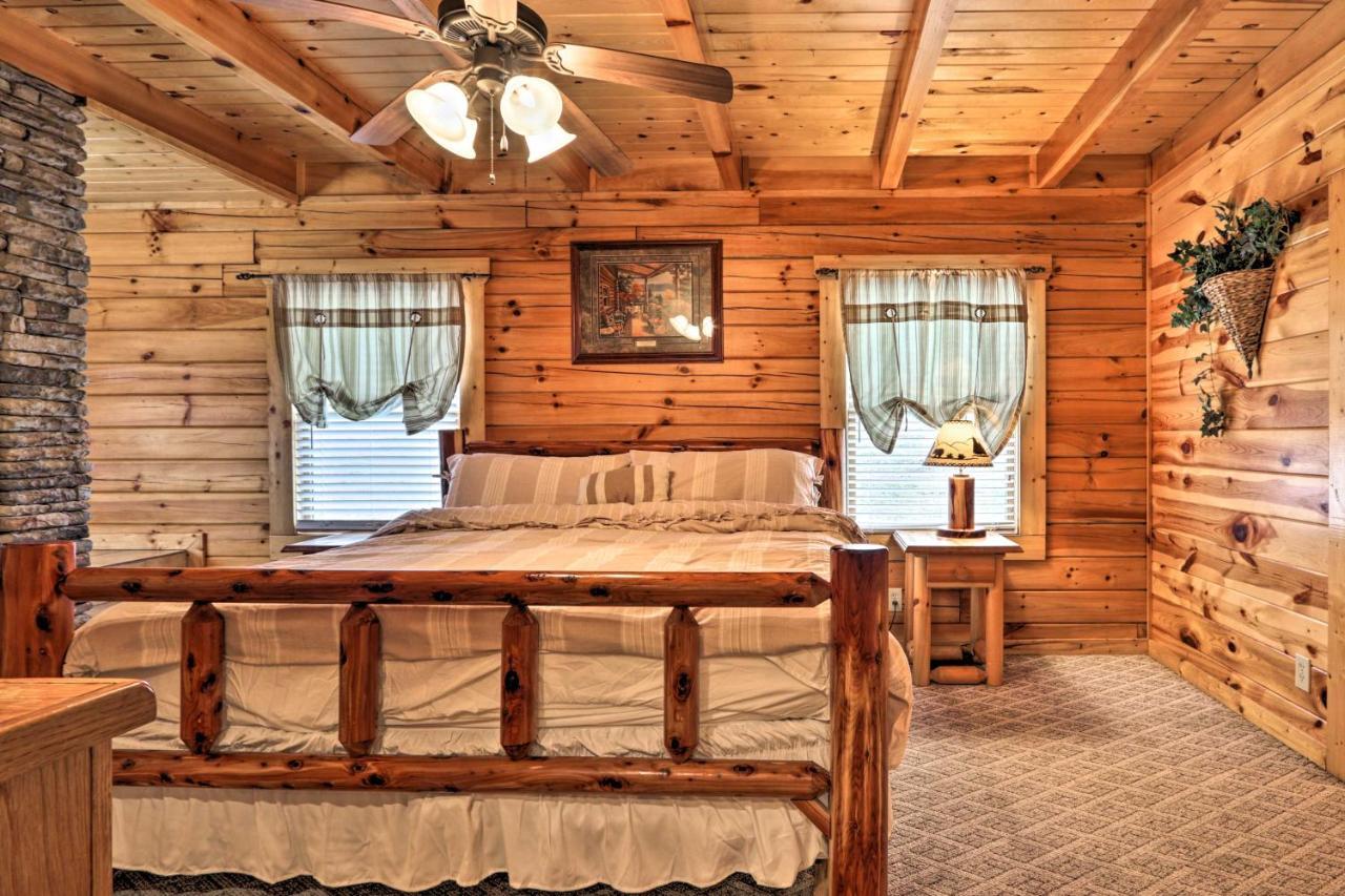 Pigeon Forge Cabin With Games, 1 Mi To Parkway! ภายนอก รูปภาพ